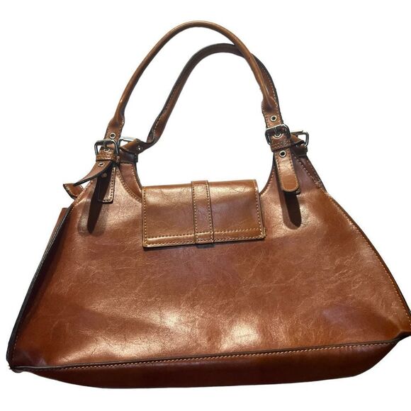 Emilie M. Purse - Picture 4 of 13